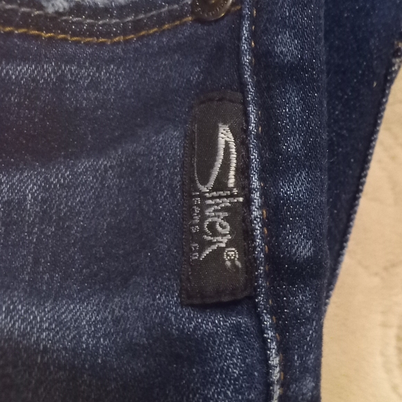 Women's silver suki skinny jeans nwot 29 x 27 fit like 28 - Picture 4 of 5
